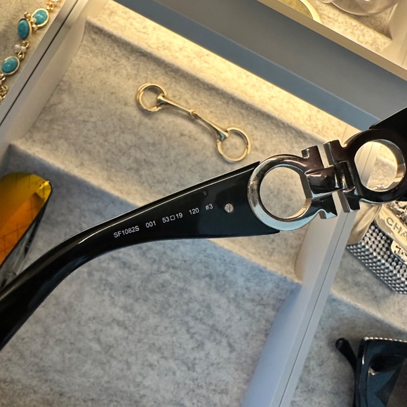 Ferragamo Sunglasses main image 6